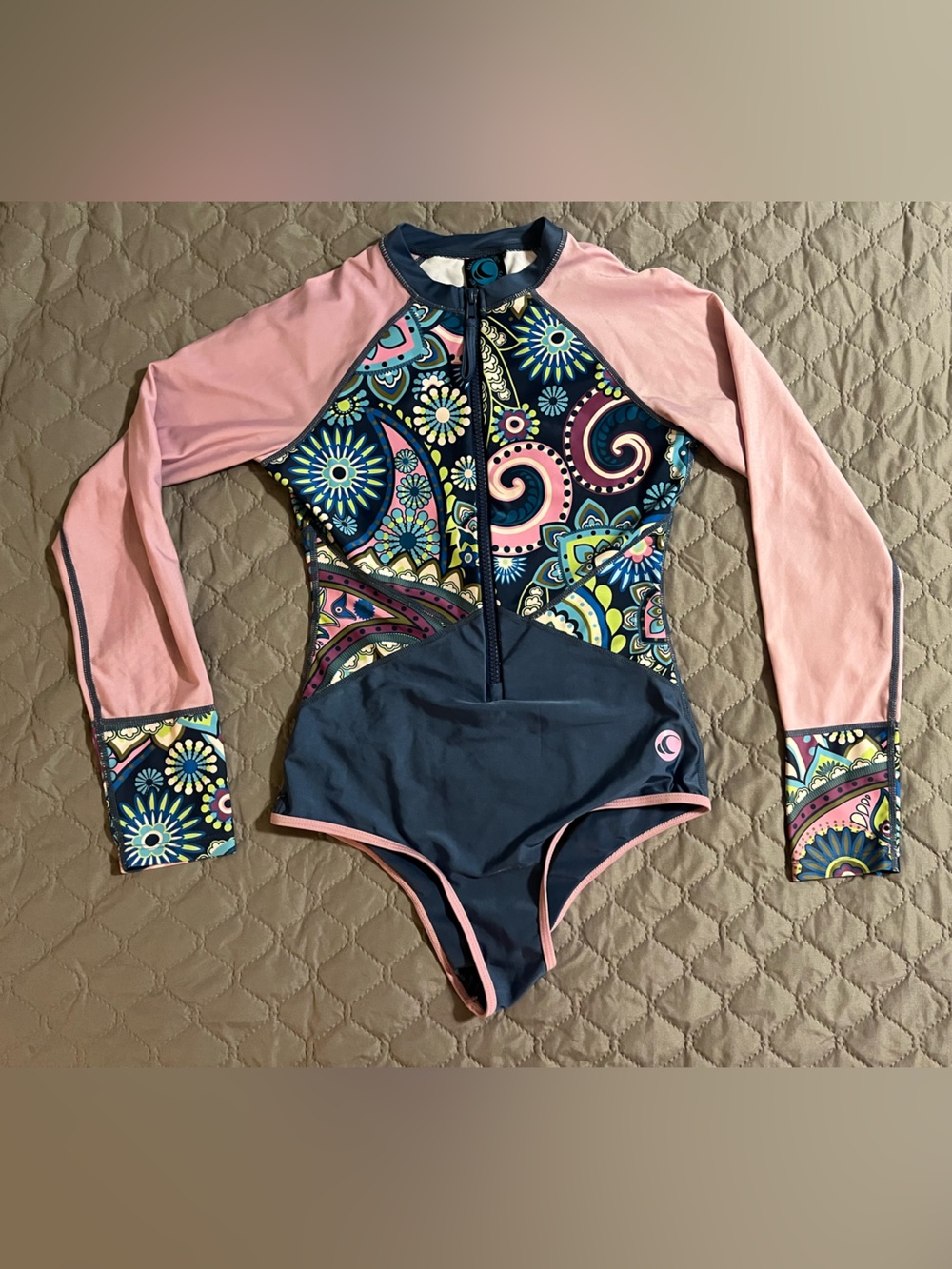 Girls Wave Life Pink & Navy Long-Sleeve One-Piece Bodysuit